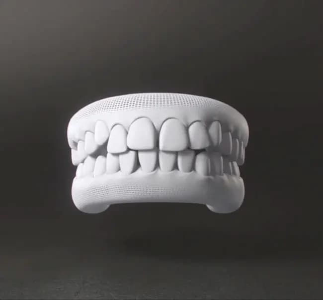 Crowded teeth model